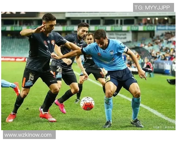 流浪者与墨尔本城的激烈对决谁能在赛场上笑到最后